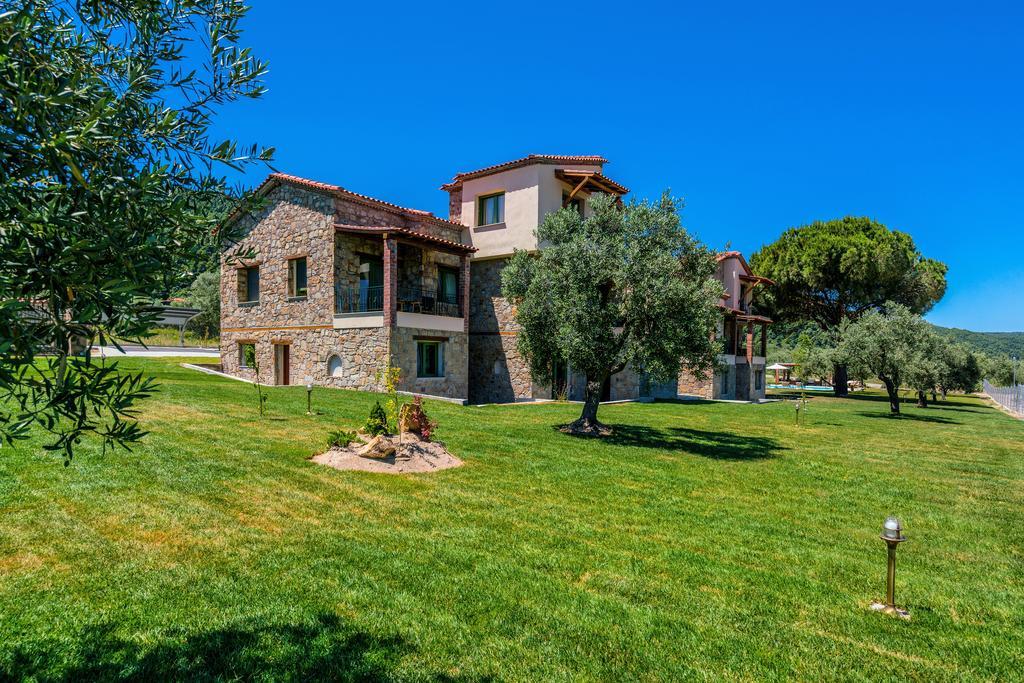 Mediterraneo Luxury Suites Halkidiki 보우르보우로우 외부 사진