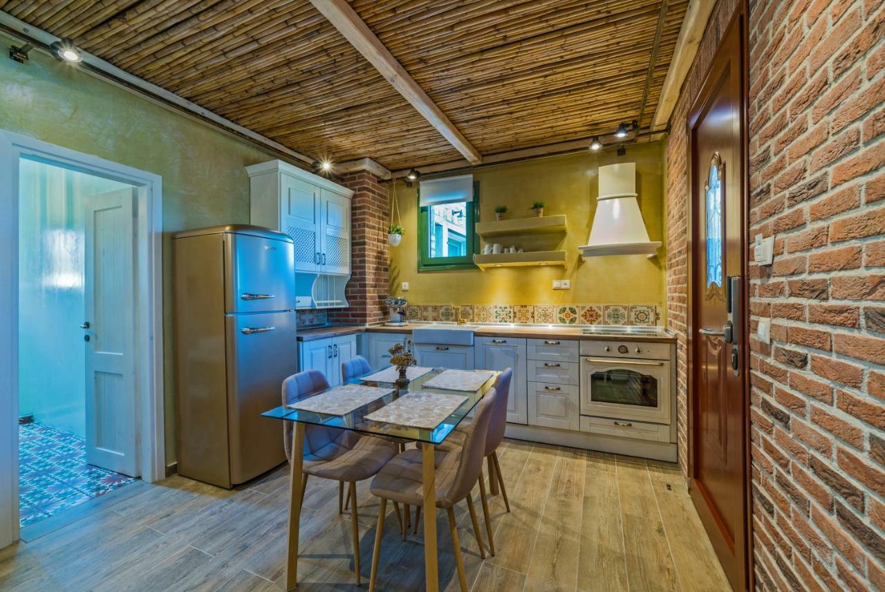 Mediterraneo Luxury Suites Halkidiki 보우르보우로우 외부 사진